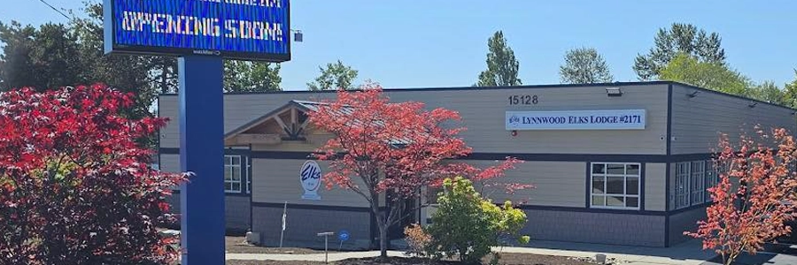 Lynwood Elks Lodge Banner